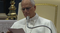 O Papa: redescobrir a oração como dimensão fundamental da nossa humanidade
