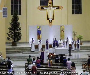 Dia 13-12-20 Padre Marcos Bernardes sua primeira Missa Paróquia São Sebastião Jaraguá do Sul - SC